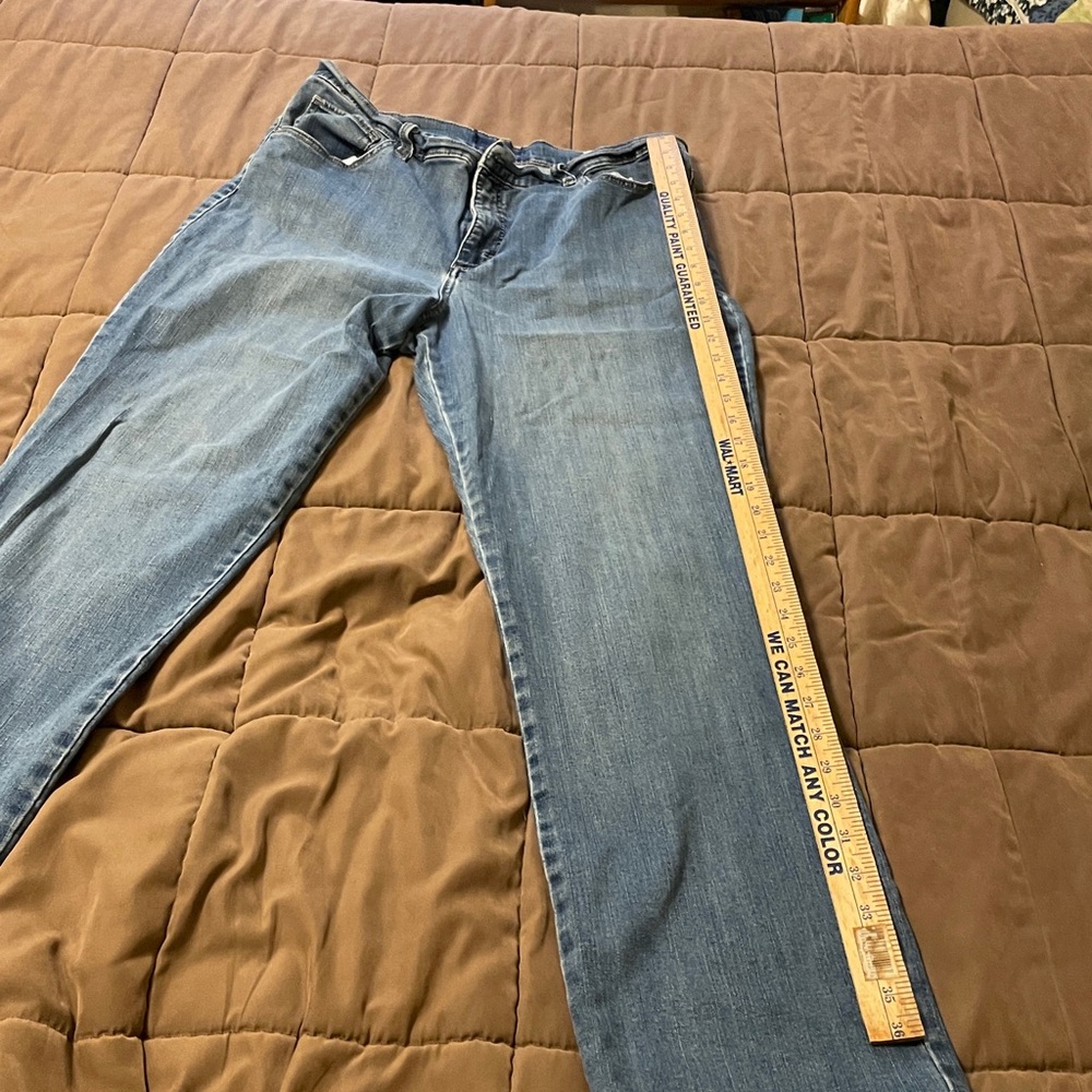 Lee Positive Messaging Jeans